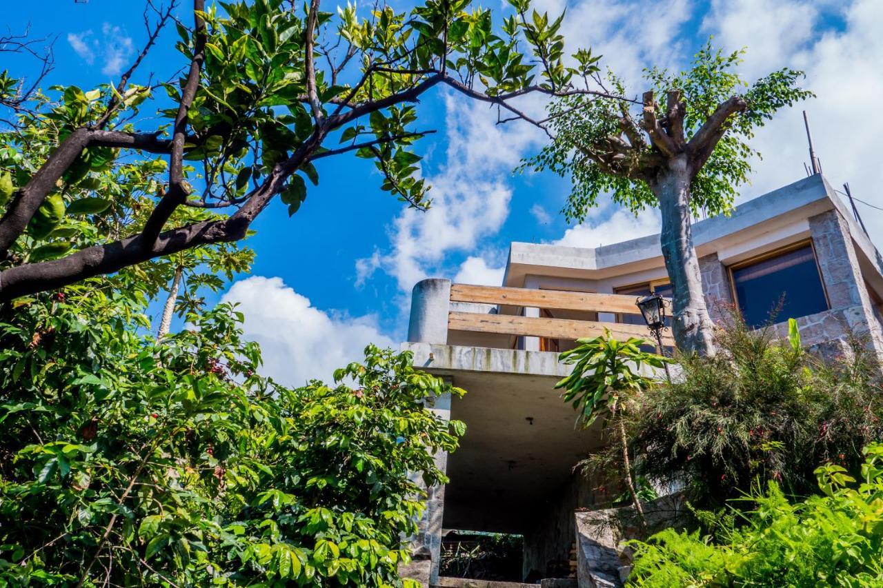 Hotel Terrazas Del Lago San Antonio Palopo Exterior photo