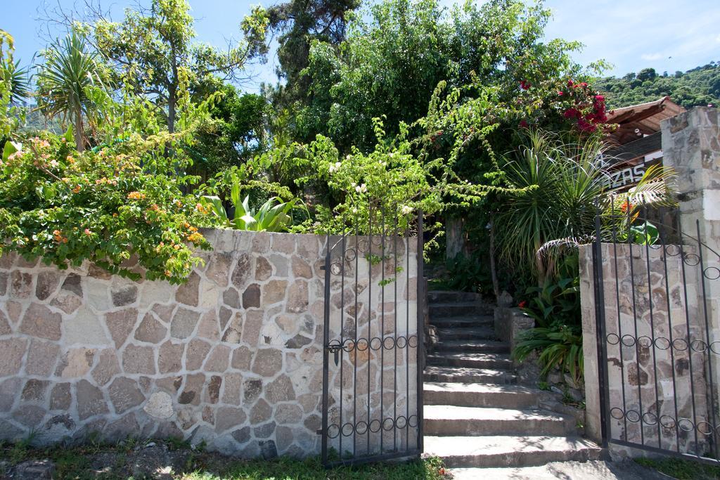 Hotel Terrazas Del Lago San Antonio Palopo Exterior photo