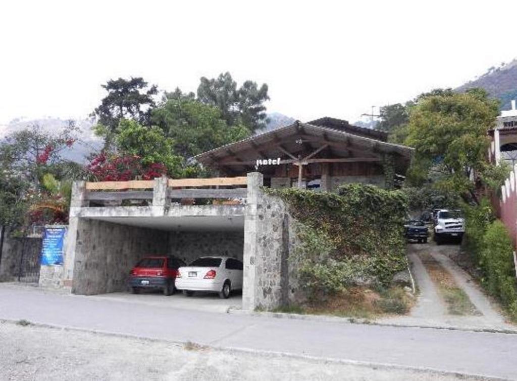 Hotel Terrazas Del Lago San Antonio Palopo Exterior photo